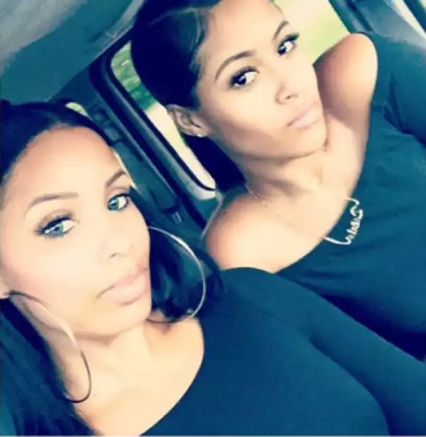 Can You Distinguish Between This Pretty Mum And Daughter ? (Photo)